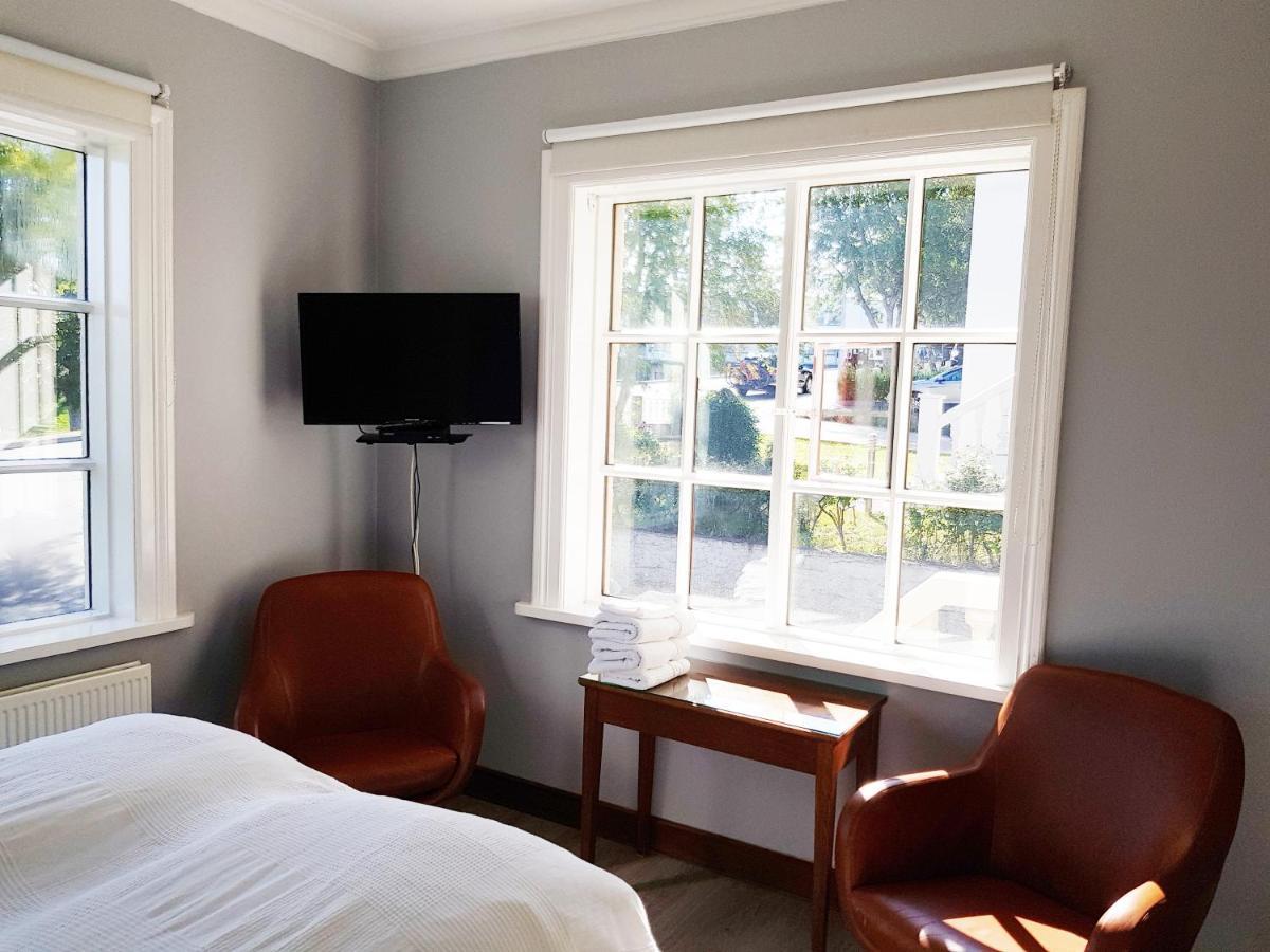 Fe Gisting Hotel Akureyri Bagian luar foto