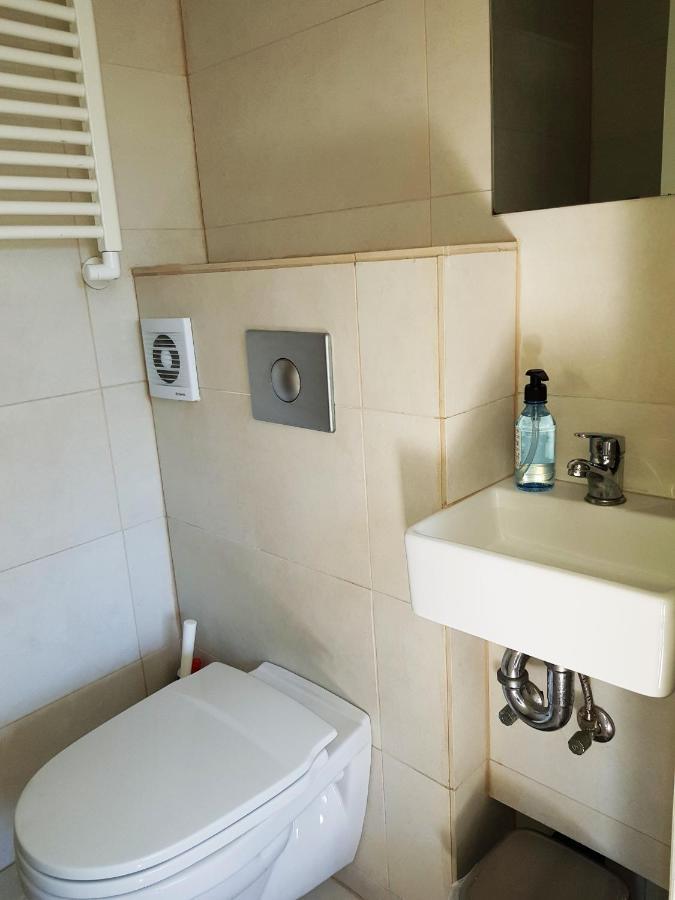 Fe Gisting Hotel Akureyri Bagian luar foto