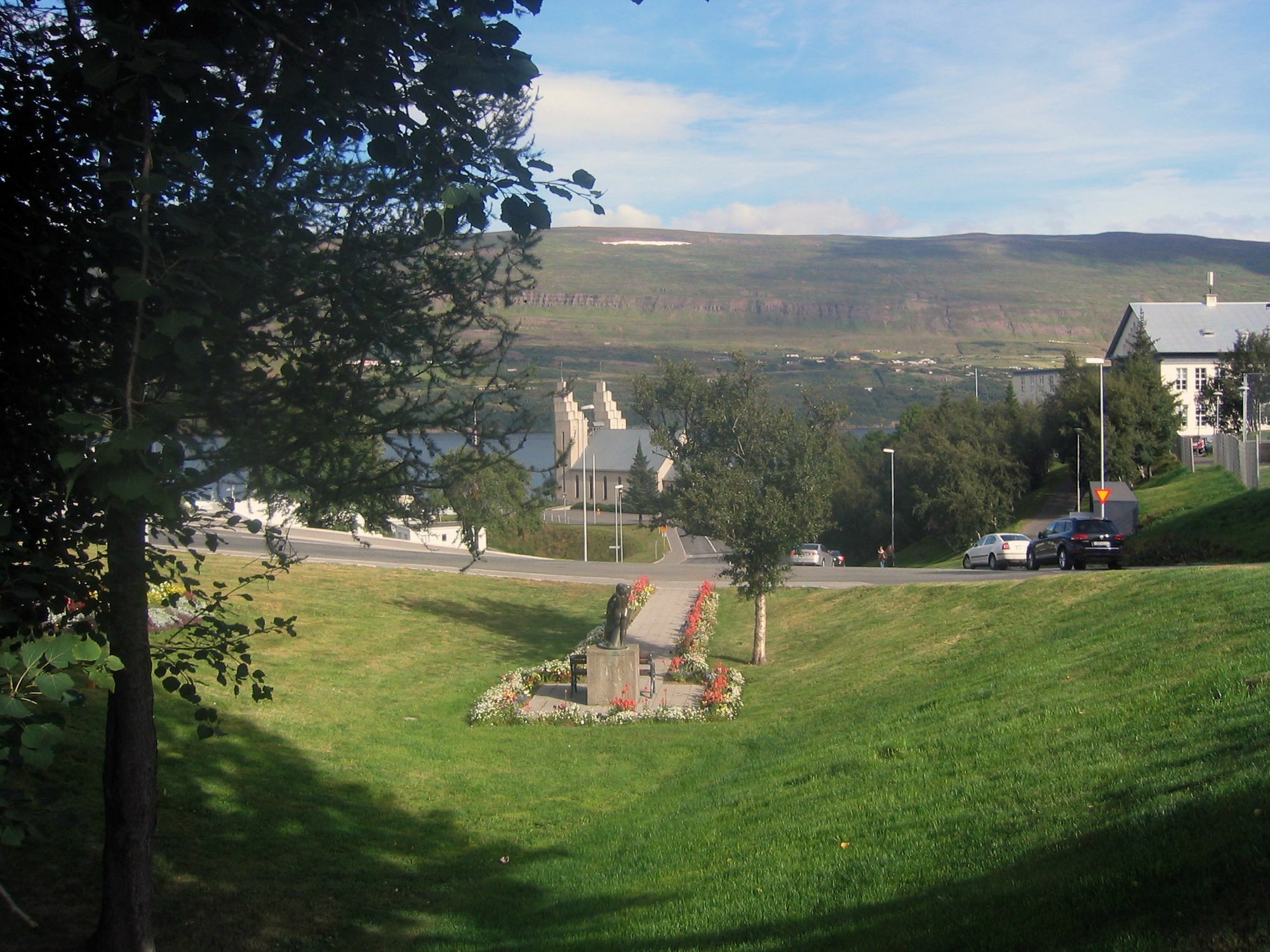 Fe Gisting Hotel Akureyri Bagian luar foto